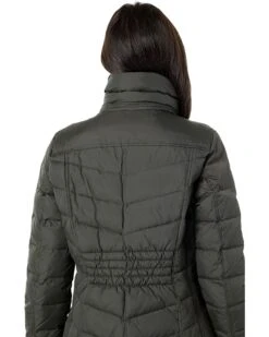 MICHAEL Michael Kors Snap Front Down Puffer M825153B74 | Coats & Outerwear -Outlet Michael Kors Store 71VzZzOGYKL. AC SR736920