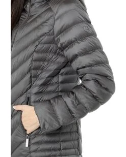 MICHAEL Michael Kors Short Zip Front Down Packable M825069BNM | Coats & Outerwear 7 MICHAEL Michael Kors Short Zip Front Down Packable M825069BNM | Coats & Outerwear -Outlet Michael Kors Store 81 MjSnbx3L. AC SR736920